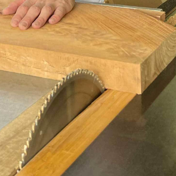 会太銘木店 茨城県常陸太田 木材加工 ご希望の家具に加工いたします